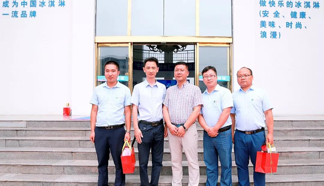 中原邦农：学习模范实力，，铸造农牧品牌！-公司新闻-河南邦农饲料有限公司